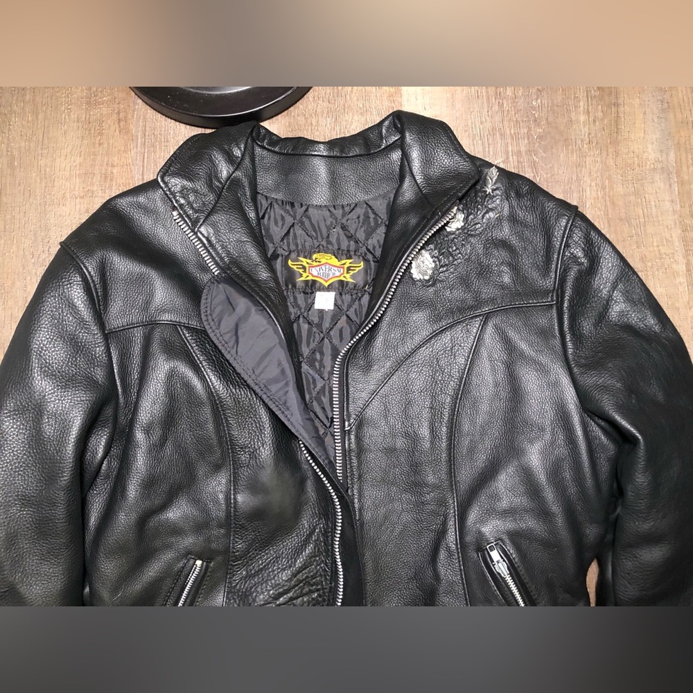 Universal Rider womens large biker leather jacket rose pins embossing USA rocker